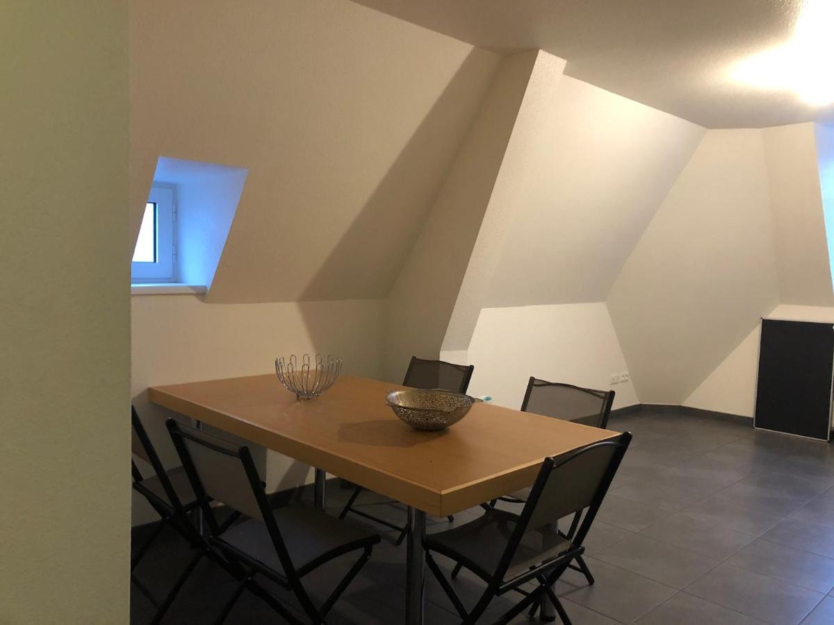 דירות מולהאוס Logement Entier Proche Gare Et Centre Ville מראה חיצוני תמונה